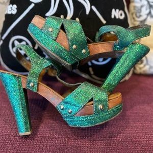 Franco Sarto Artist’s Collection platform sandals custom glitter disco green 9